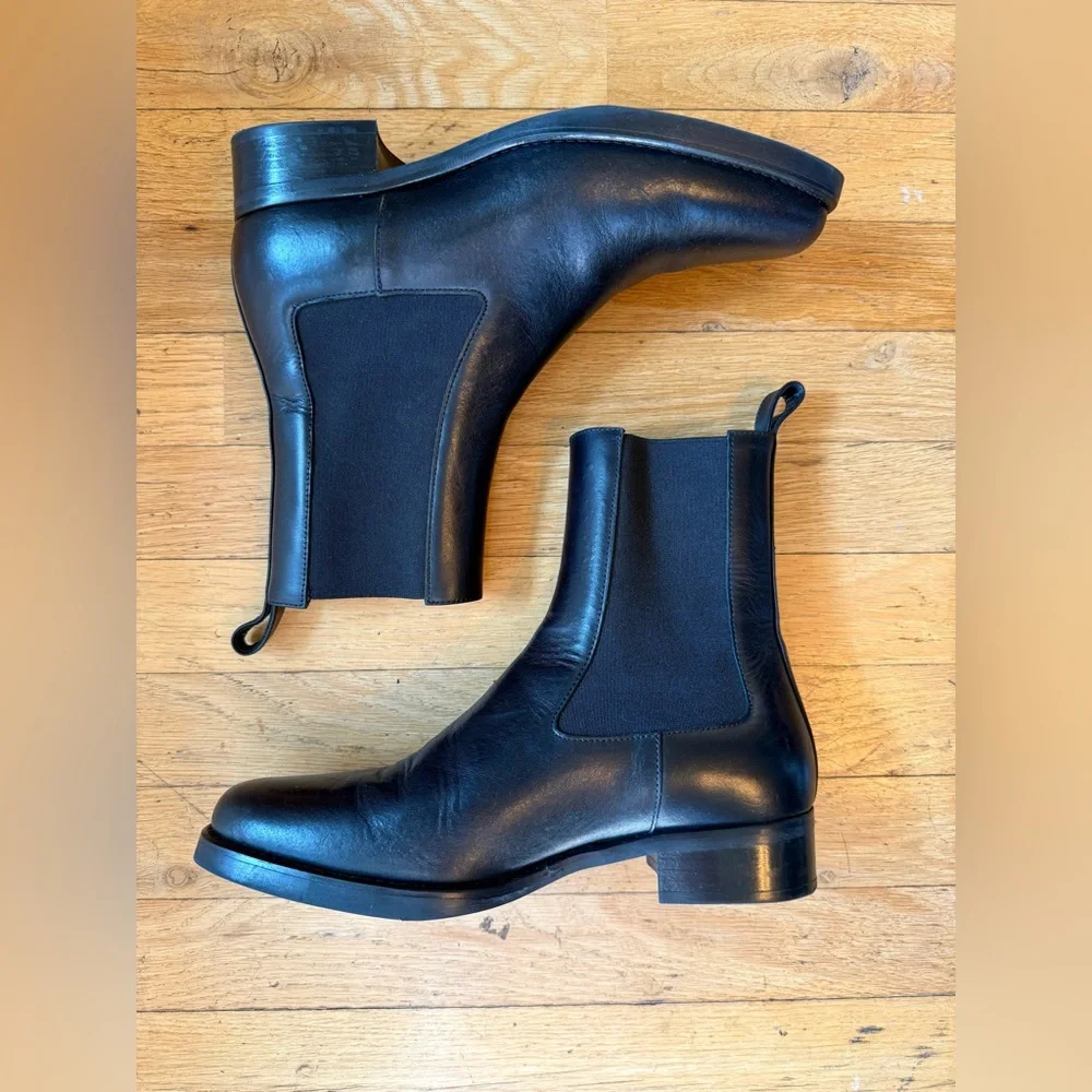 COS Leather Chelsea Boots Ankle Round Almond Toe Minimalist Workwear Block Heel - Picture 2 of 8